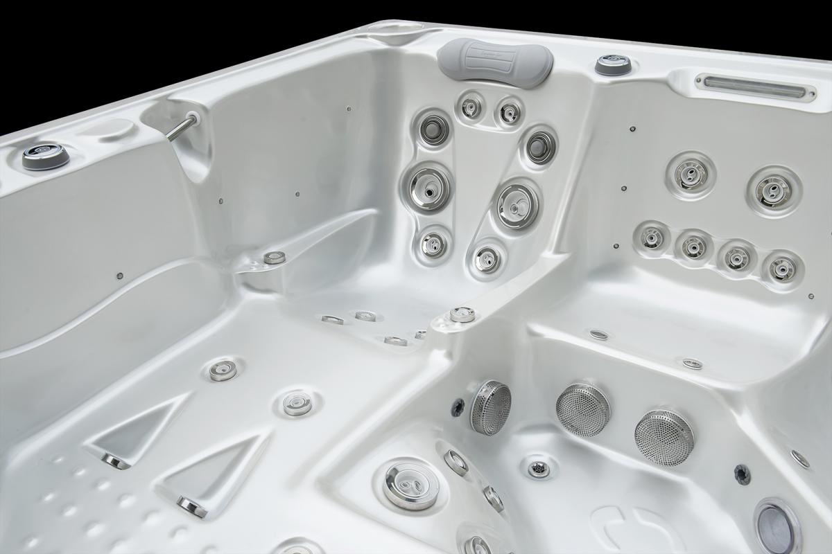 DELPHINA_VECTOR_Pearl_WHITE__1_