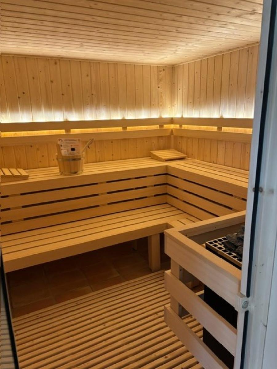 Installation d’une cabine sauna sur mesure dans le Sud de la France